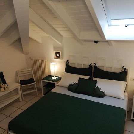 B&B Le Magnolie Gallarate Kamer foto