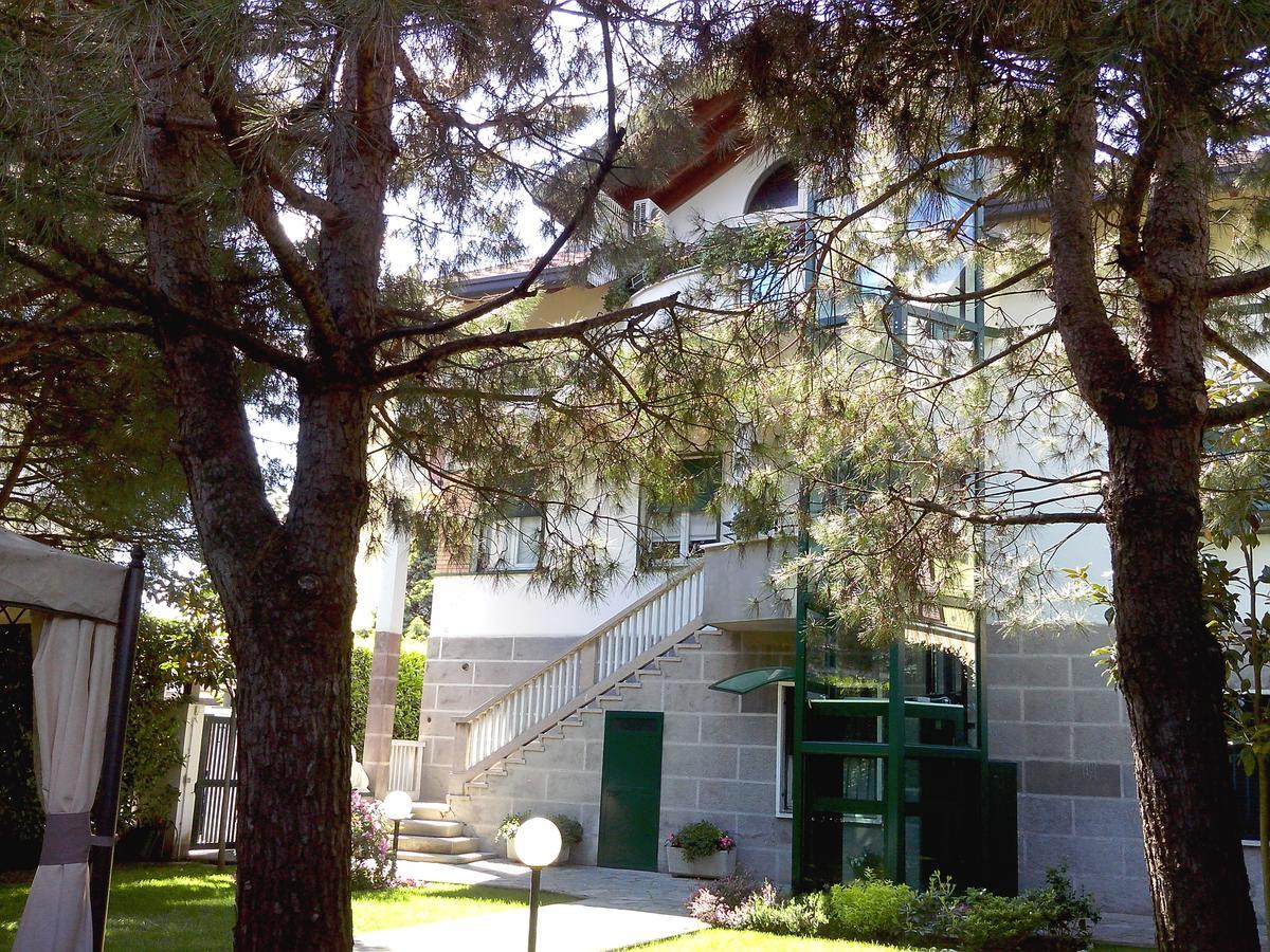 B&B Le Magnolie Gallarate Buitenkant foto